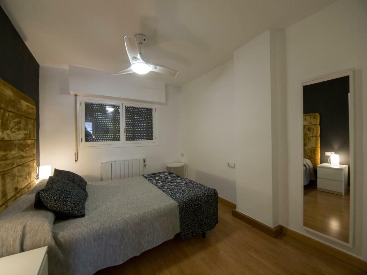 Mercado Suite Apartamento Alicante Buitenkant foto